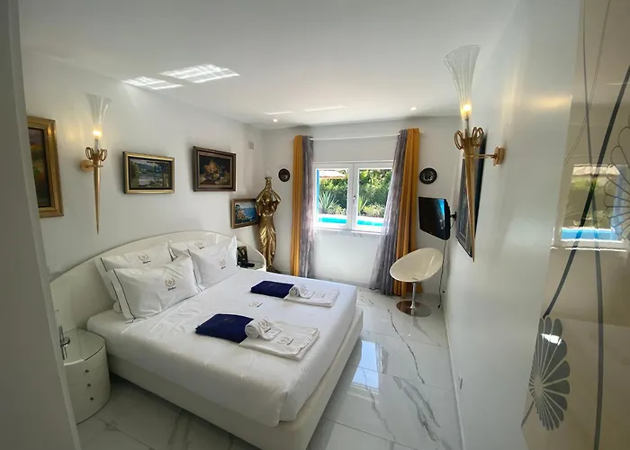 Chelsea Villa Vilamoura